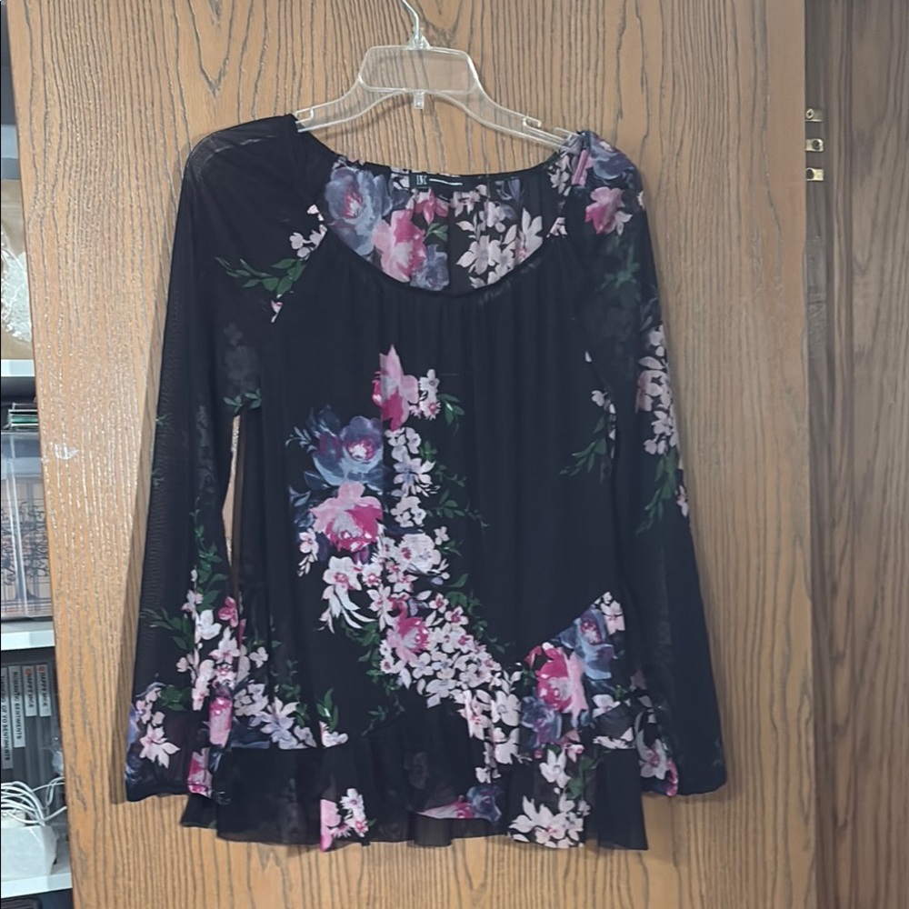Floral Black and Pink Women's Top